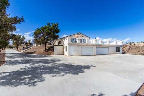 8384 Highland Court, Oak Hills, CA 92344