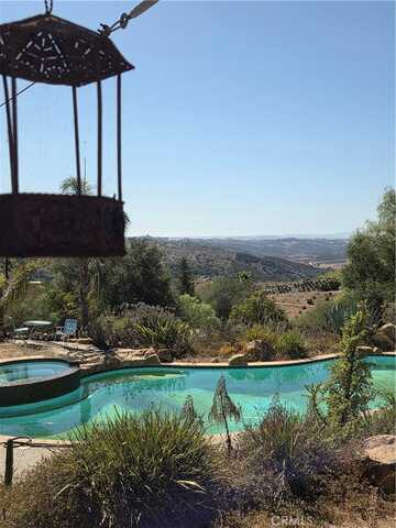 13306 Ricks Ranch, Valley Center, CA 92082