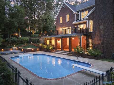 9 Asbury Road SE, Huntsville, AL 35801