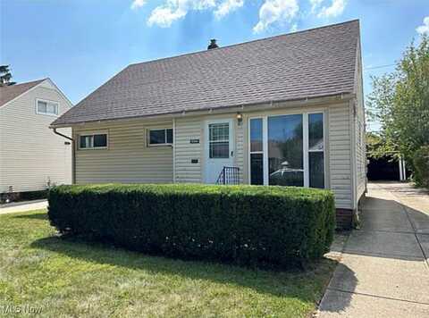 12214 Woodward Boulevard, Garfield Heights, OH 44125