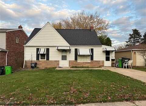5581 Saxon Drive, Garfield Heights, OH 44125