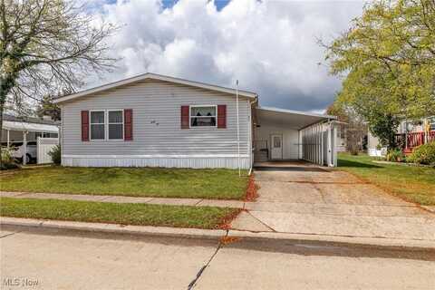 42 Periwinkle, Olmsted Twp, OH 44138