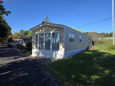 12600 Lake Terrace #12, Charlevoix, MI 49720