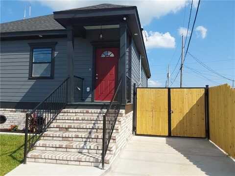 3709 TOURNEFORT Street, Chalmette, LA 70044