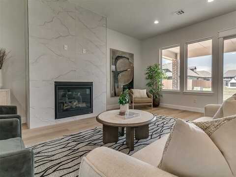 3340 Sagebrush Place, Yukon, OK 73099