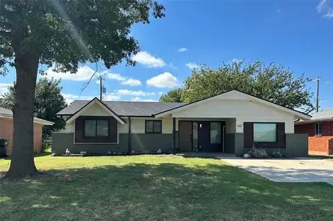 401 Rock Place, Moore, OK 73160
