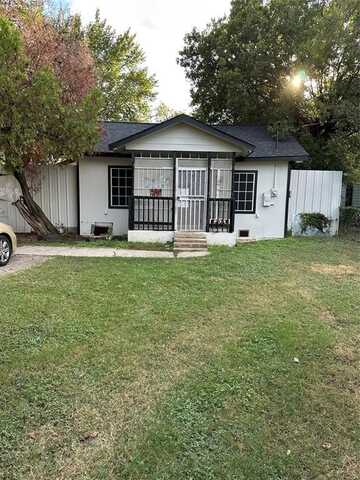 4007 Biglow Drive, Dallas, TX 75216