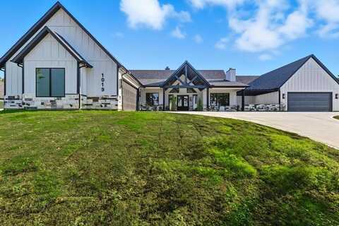 1019 Glenoaks Drive, Weatherford, TX 76088