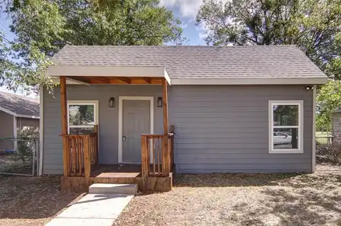 611 SE 2nd Avenue, Mineral Wells, TX 76067