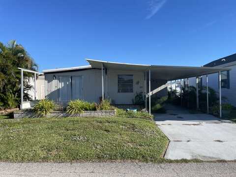 971 Bonaire Avenue, #61, Venice, FL 34285