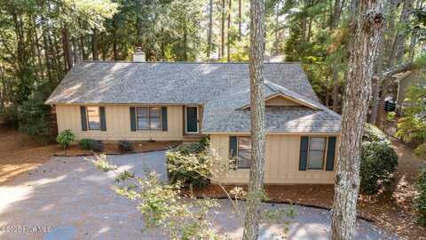 335 St Andrews Drive, Pinehurst, NC 28374