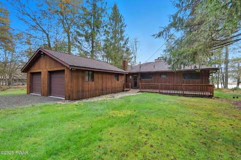 1236 Pocono Drive, Gouldsboro, PA 18424