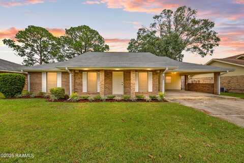 102 Wisteria Drive, Lafayette, LA 70506