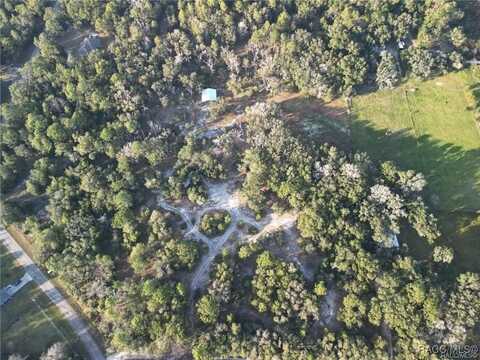 8521 W Rue Des Prairies Place, Crystal River, FL 34428
