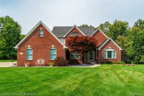 61555 Brookway Drive, South Lyon, MI 48178