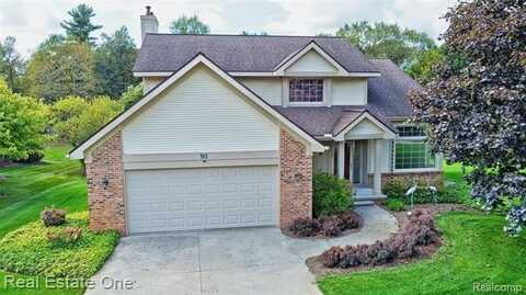 90 Crescent Hill Drive, Ortonville, MI 48462