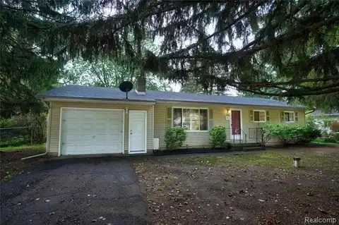 2461 Meadowbrook Lane, Clio, MI 48420