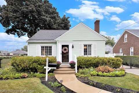 8245 Canal Road, Utica, MI 48317