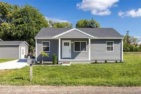 35408 Willis Street, Clinton Township, MI 48035