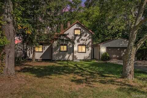 1774 McLaughlin Avenue, Muskegon, MI 49442
