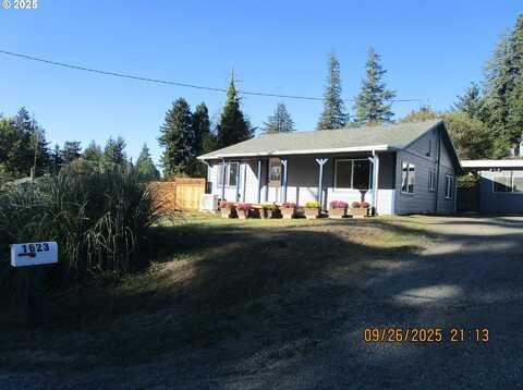 1623 N FIR ST, Coquille, OR 97423