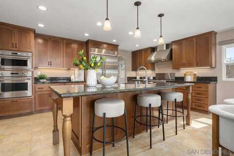 7056 Haworth St, San Diego, CA 92122