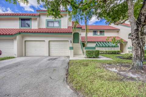 24 Lexington Lane W, Palm Beach Gardens, FL 33418