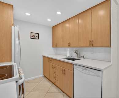 3067 Exeter D, Boca Raton, FL 33434