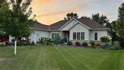 607 9th Street NW, Byron, MN 55920