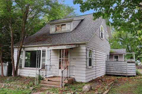 119 E 1st Avenue, Luck, WI 54853