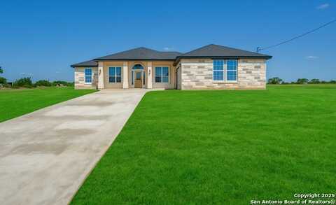 171 Hidden Ranch, Floresville, TX 78114