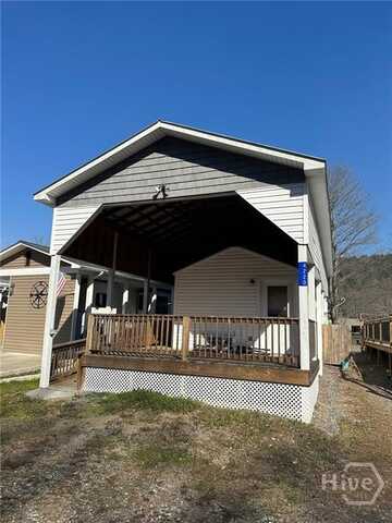 4220 Riverbank Run, Hiawassee, GA 30546