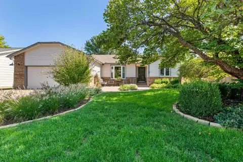 810 N PARKRIDGE ST, Wichita, KS 67212
