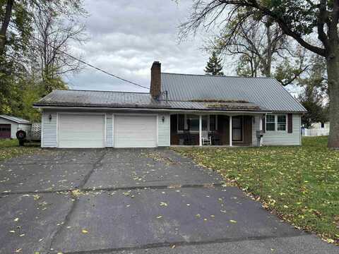 55 Marie St, Massena, NY 13662