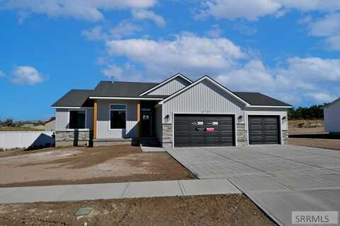 6189 Fenwood Lane, Ammon, ID 83406