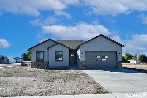 4944 Cattle Dr, Iona, ID 83406