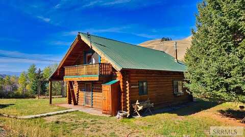 53 Runnin Bear Road, Carmen, ID 83462