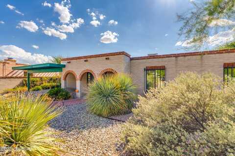 6730 E Rosewood Circle, Tucson, AZ 85710