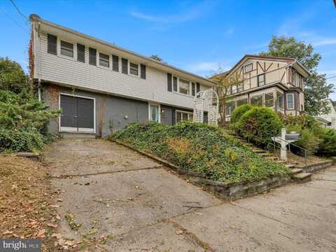 1507 W MARKET STREET, POTTSVILLE, PA 17901