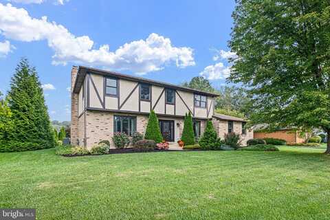 15 STATEN DRIVE, HOCKESSIN, DE 19707
