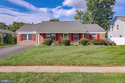 114 NOTTINGHAM DRIVE, WILLINGBORO, NJ 08046