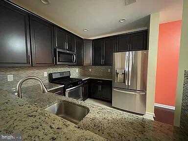 1047 HALIFAX PLACE, HAMILTON, NJ 08619