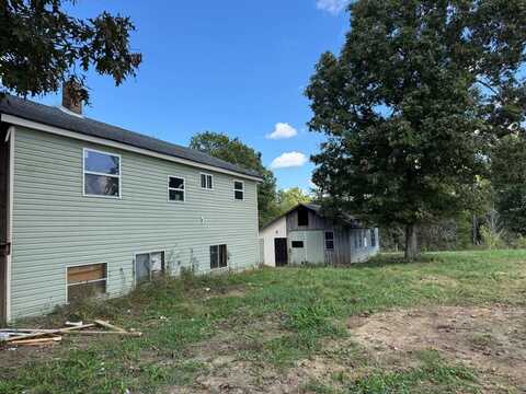 184 Old 136 Rd., COOKEVILLE, TN 38506