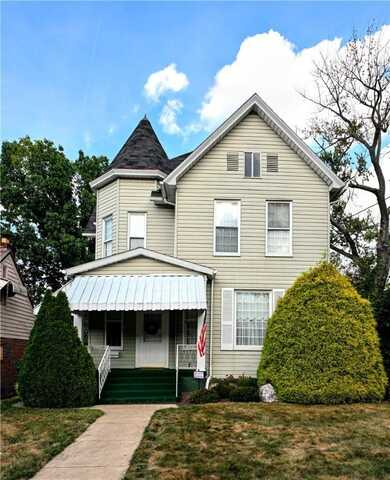 408 Crest Ave, Charleroi, PA 15022