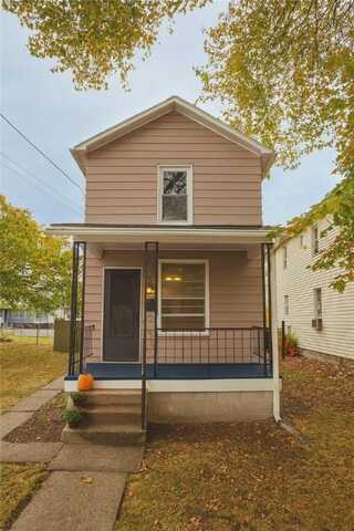 4742 5th Ave, Beaver Falls, PA 15010