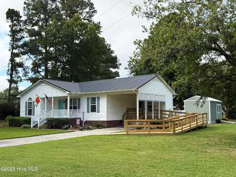 58 Country Lane, Plymouth, NC 27962