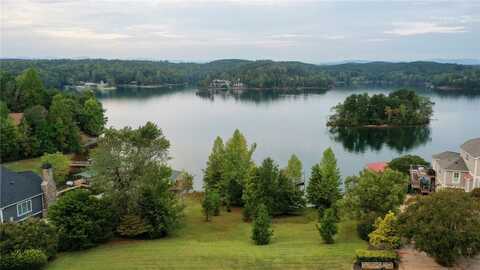 109 Vaughn Court, Six Mile, SC 29682