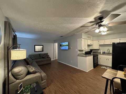 3800 Pine, Texarkana, TX 75503