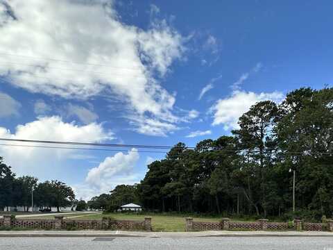 1101 Carver St., Myrtle Beach, SC 29577