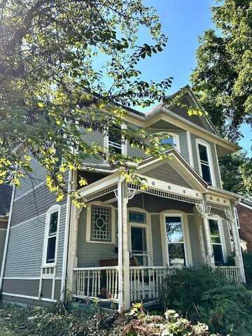 712 High St. ST, Boonville, MO 65233